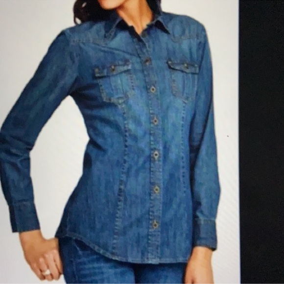 CABI Women’s Denim Chambray Button Up Blouse Style 970 Size M - Picture 1 of 9